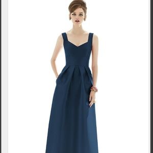 Alfred Sung style D659 bridesmaid dress